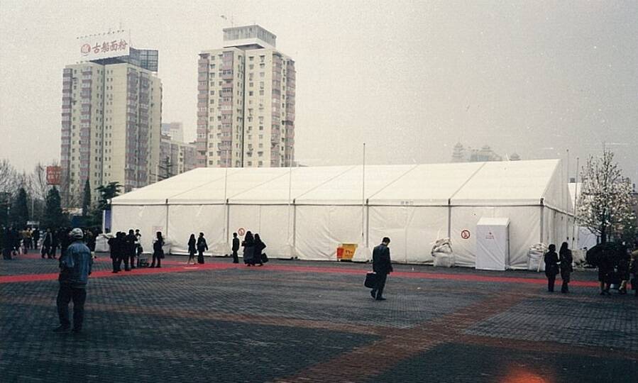 篷房租赁-2002中国国际服装服饰博览会